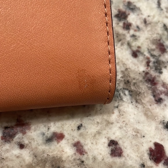 Kate Spade Wallet - Picture 3 of 9